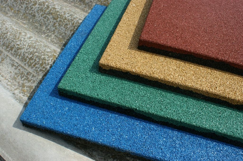 Продажа резиновой тротуарной плитки в Приозерске